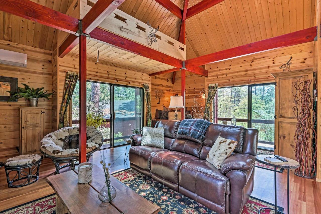 Romantic Strawberryandpine Studio Cabin With Deck! Exterior photo