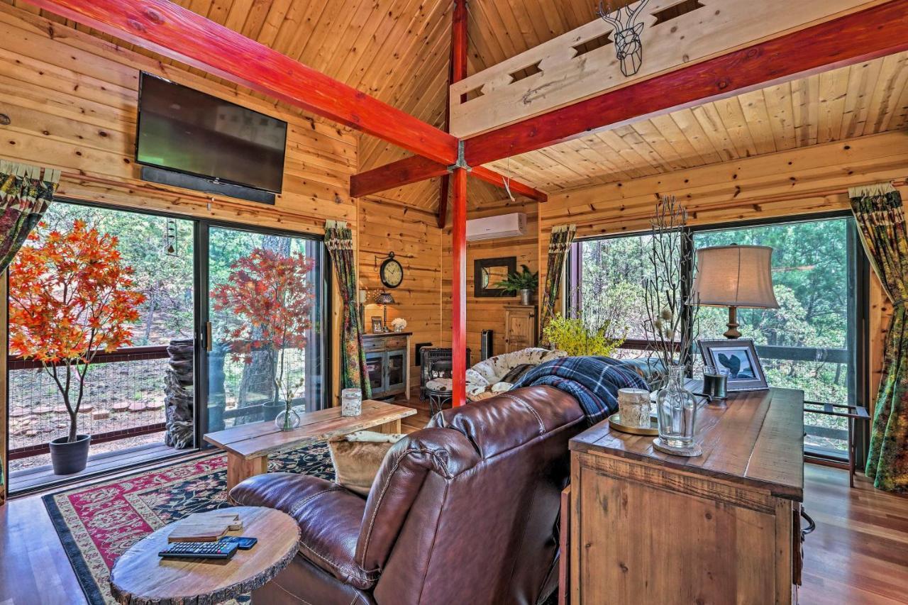 Romantic Strawberryandpine Studio Cabin With Deck! Exterior photo