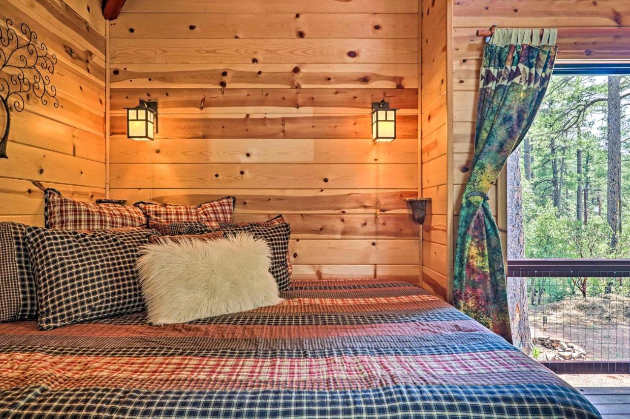 Romantic Strawberryandpine Studio Cabin With Deck! Exterior photo