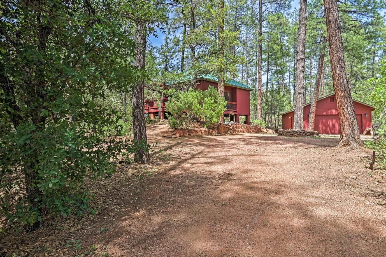 Romantic Strawberryandpine Studio Cabin With Deck! Exterior photo