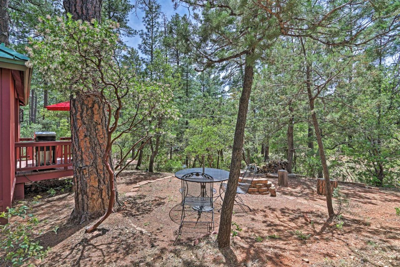 Romantic Strawberryandpine Studio Cabin With Deck! Exterior photo